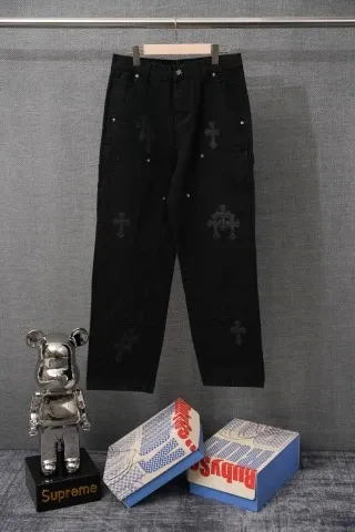 Chrome Hearts Cross-Embroidered Black Cargo Pants - 1