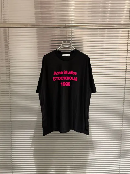 Acne Studios Heart Logo Oversized T-Shirt Pink - 16