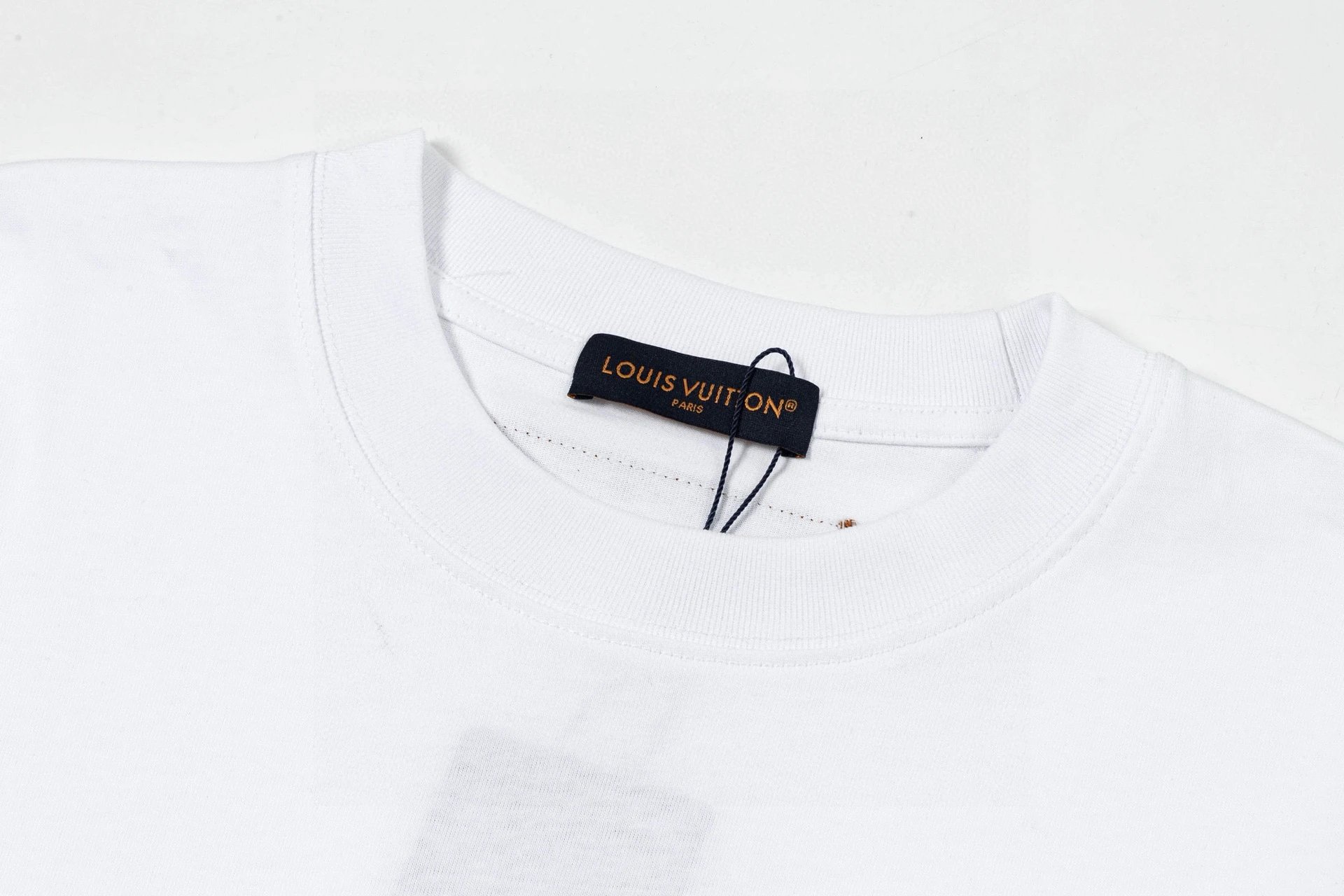 Louis Vuitton Monogram Print Black T-Shirt - 13