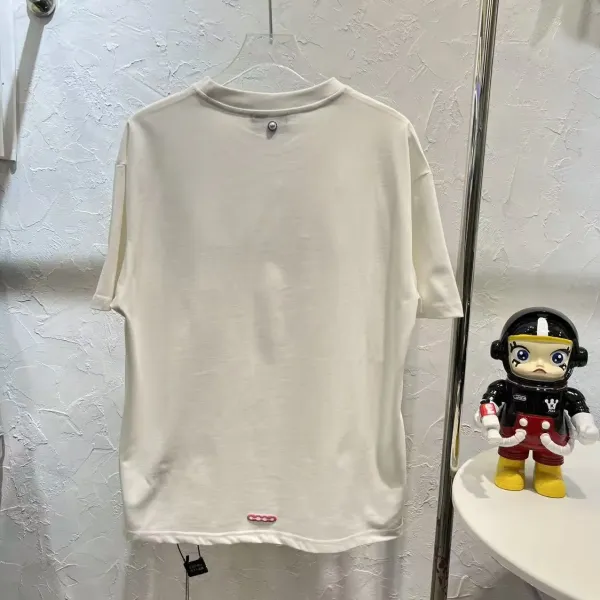 GCDS The Universe Couldn't Keep a Secret Rhinestone Embellished White T-Shirt - 22
