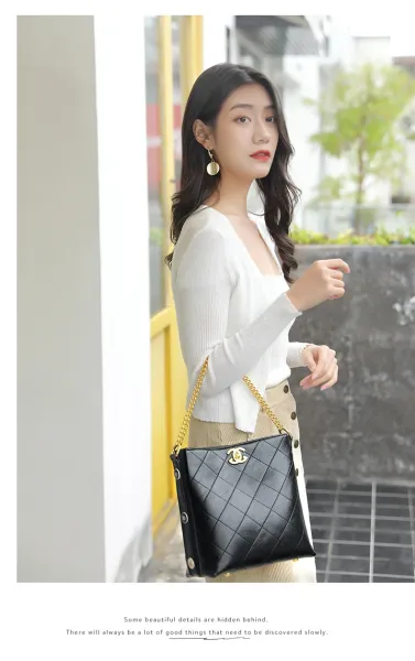 Chanel Quilted Chain Shoulder Bag Black - 13