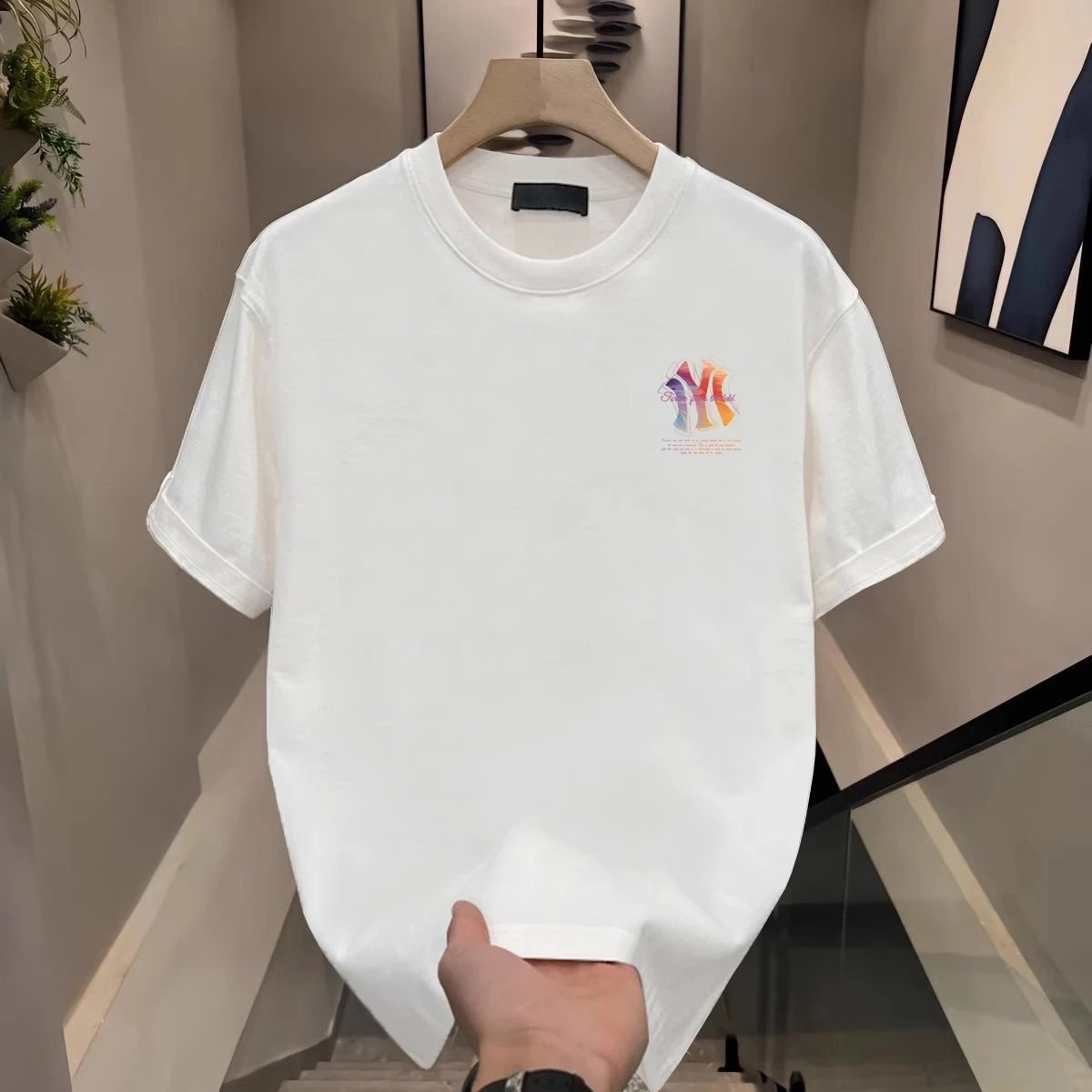 Design NY Gradient Logo Graphic T-Shirt Black - 5