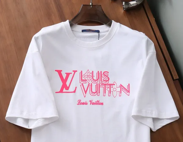 Louis Vuitton Blurred Logo T-Shirt White - 22