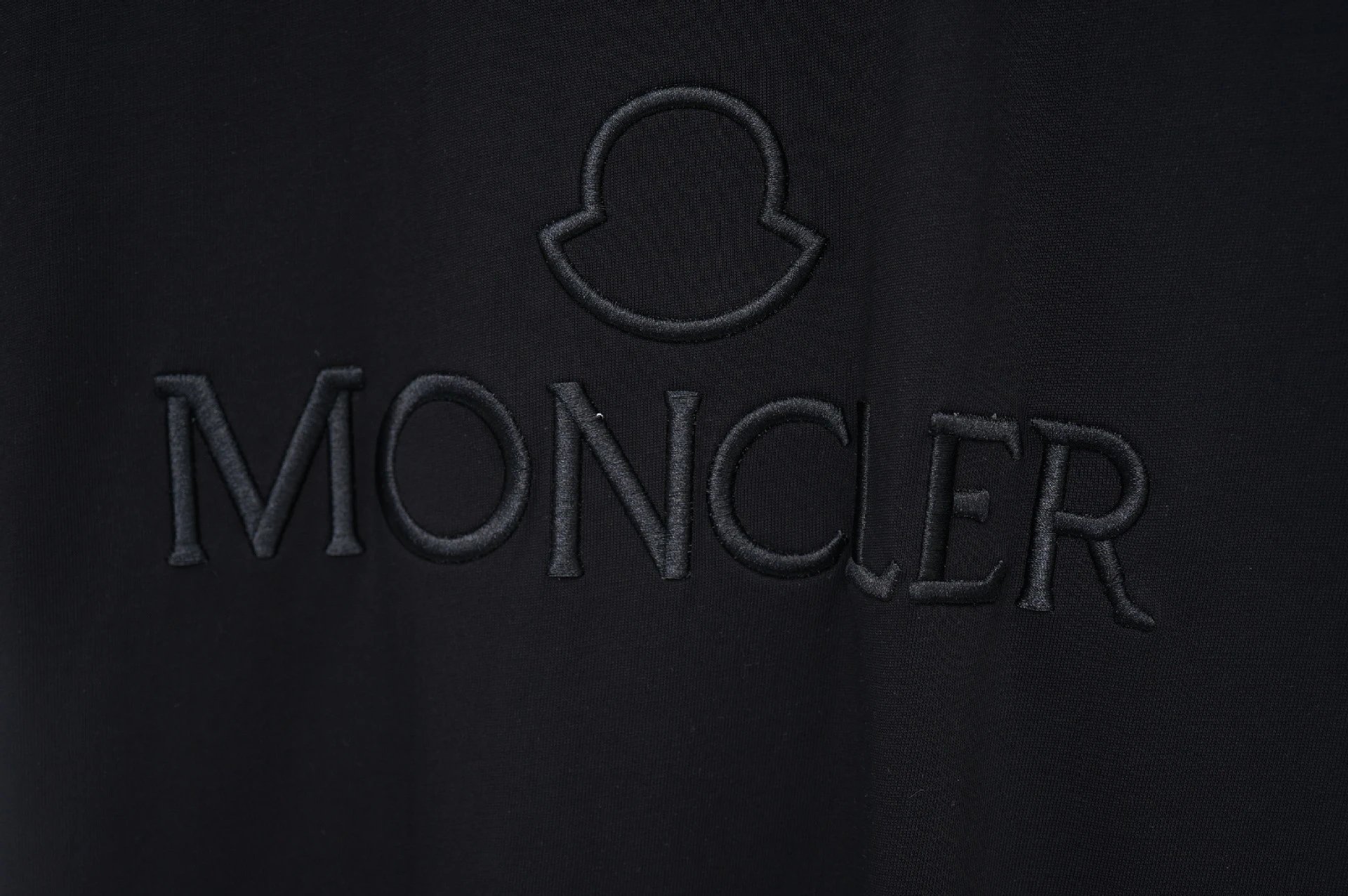 Moncler Logo Print Green T-Shirt - 4