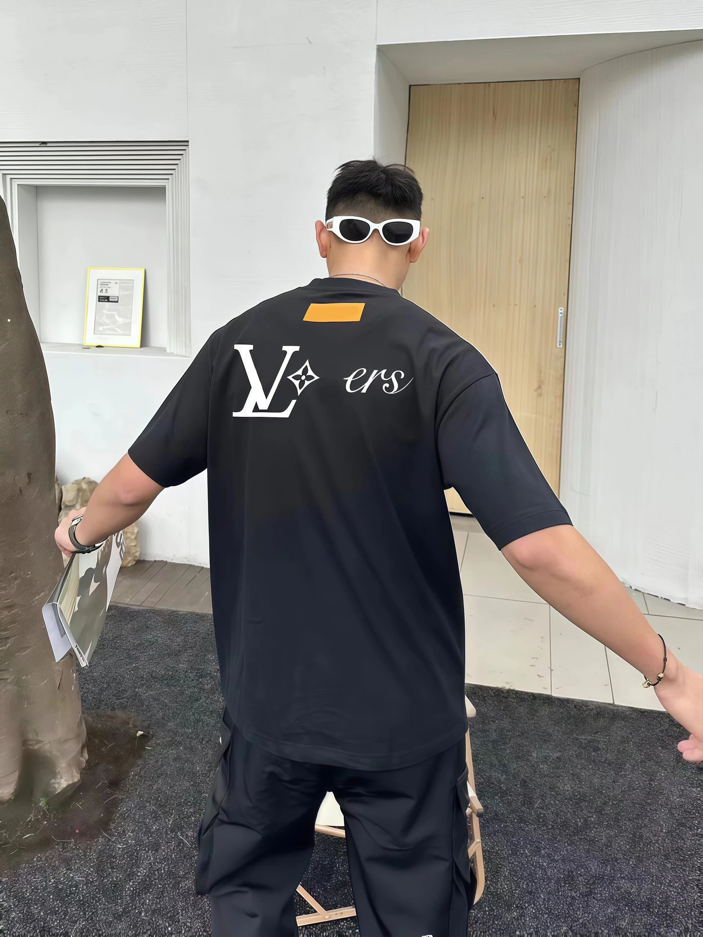 Louis Vuitton LV Star Logo T-Shirt Black - 5