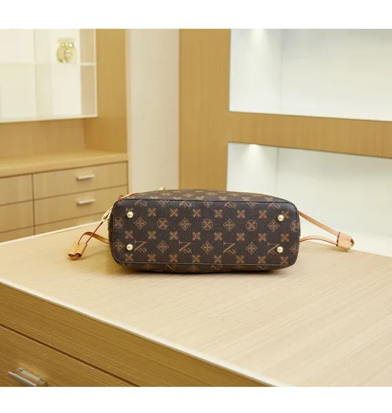 Louis Vuitton Neverfull Monogram Brown Tote Bag - 22