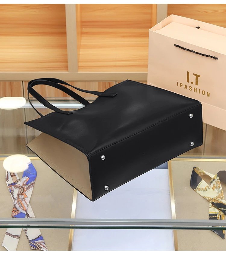 Design I.T iFashion Black Tote Bag - 31