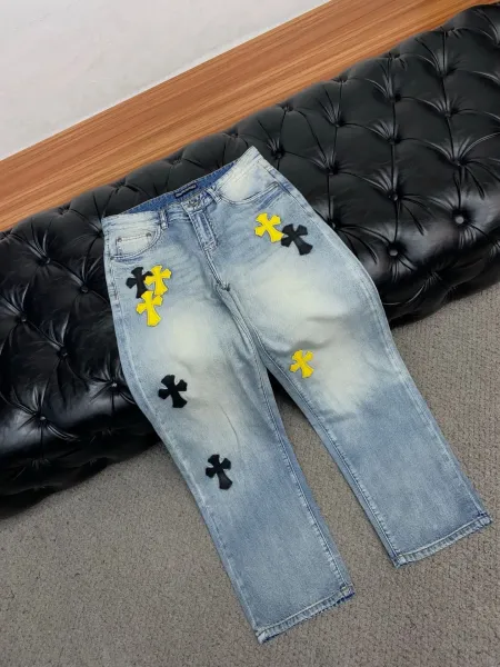 Chrome Hearts Cross-Embellished Light Wash Jeans - 1