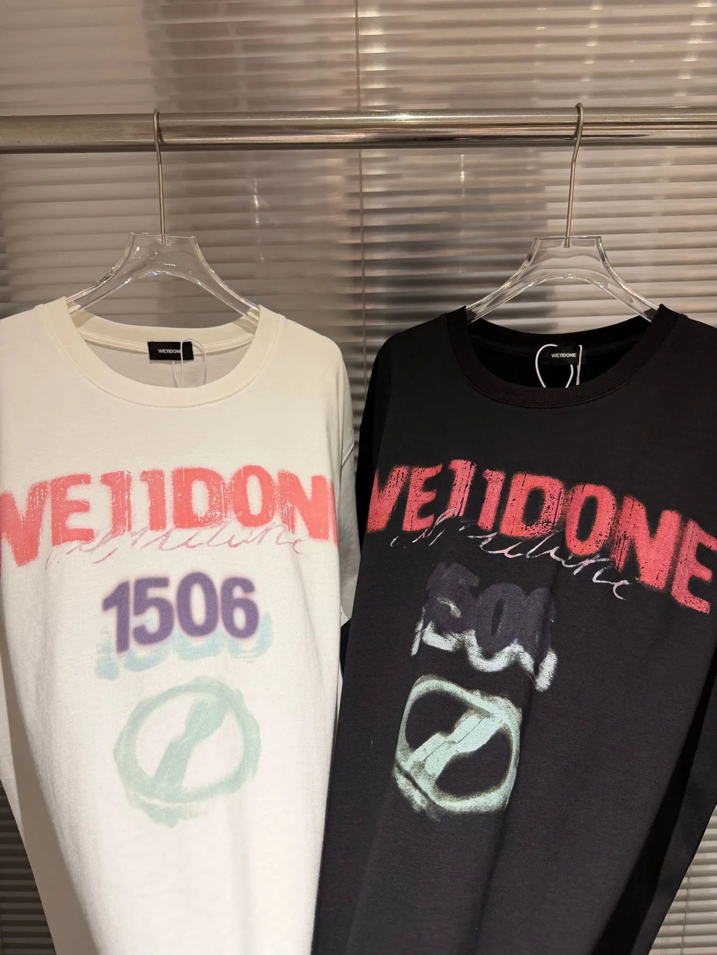 Design WE11DONE Graphic Print Oversized T-Shirt White T-Shirts - 7