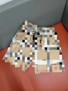 Burberry Classic Check Shorts Beige Multicolor Shorts