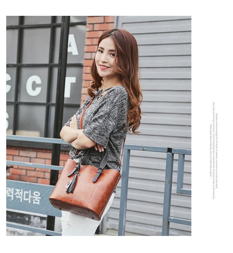 Design Tassel Detail Red Leather-look Tote Handbag Tote Bag - 20