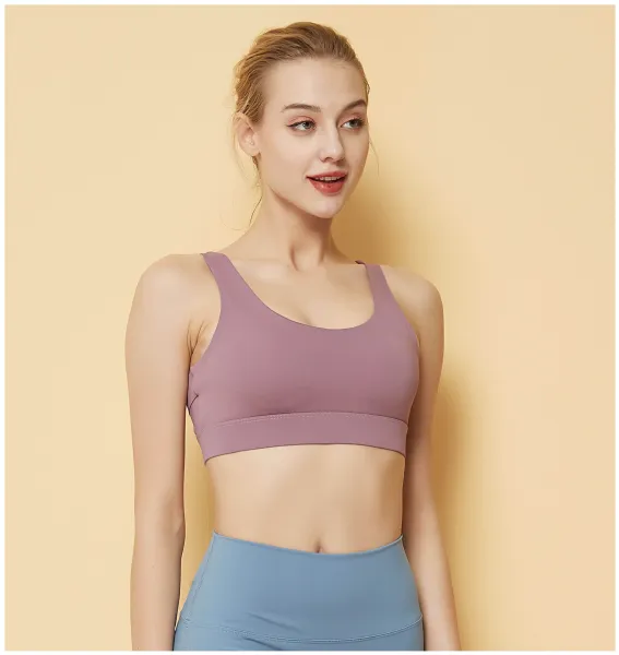 Design Sports Bra and High-Waisted Leggings Set in White and Dusty Rose Activewear - 18