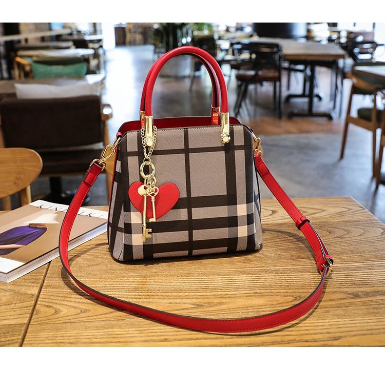 Design Black and Beige Plaid Handbag - 26