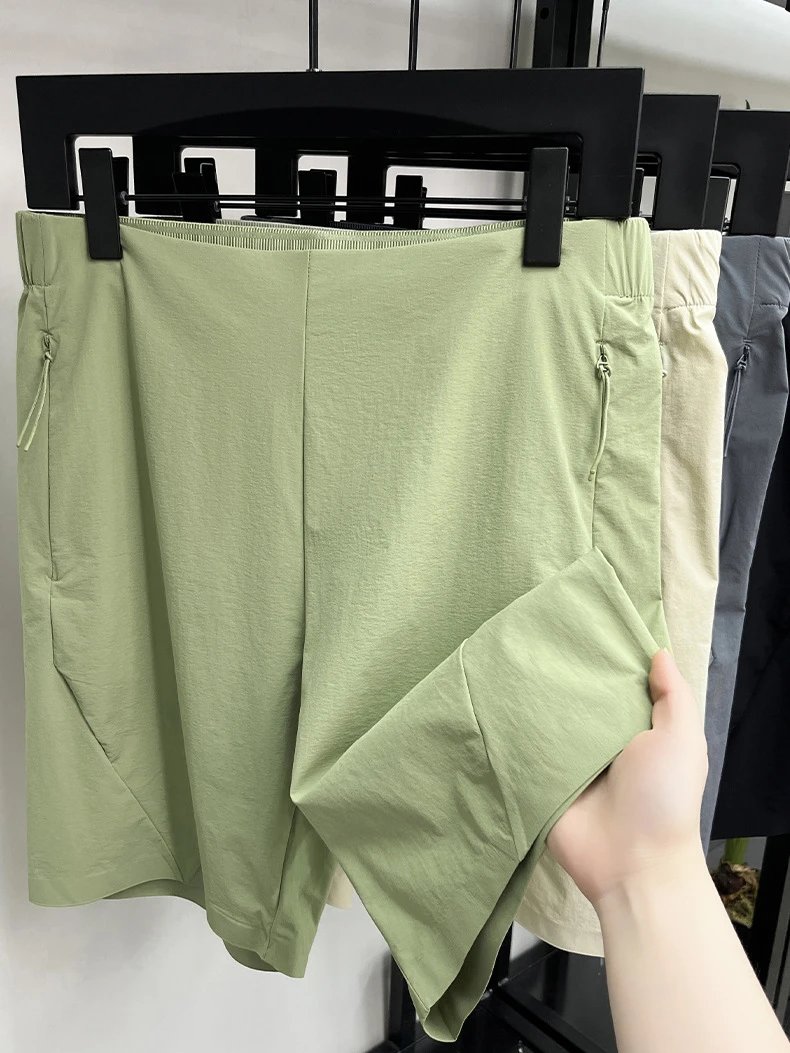 Design Technical Shorts Black - 16