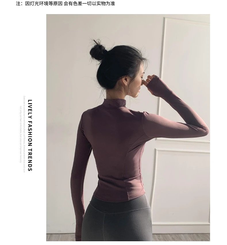 Design Long-Sleeve Zip-Up Crop Top in Mauve with Sculpted Seams Activewear - 11