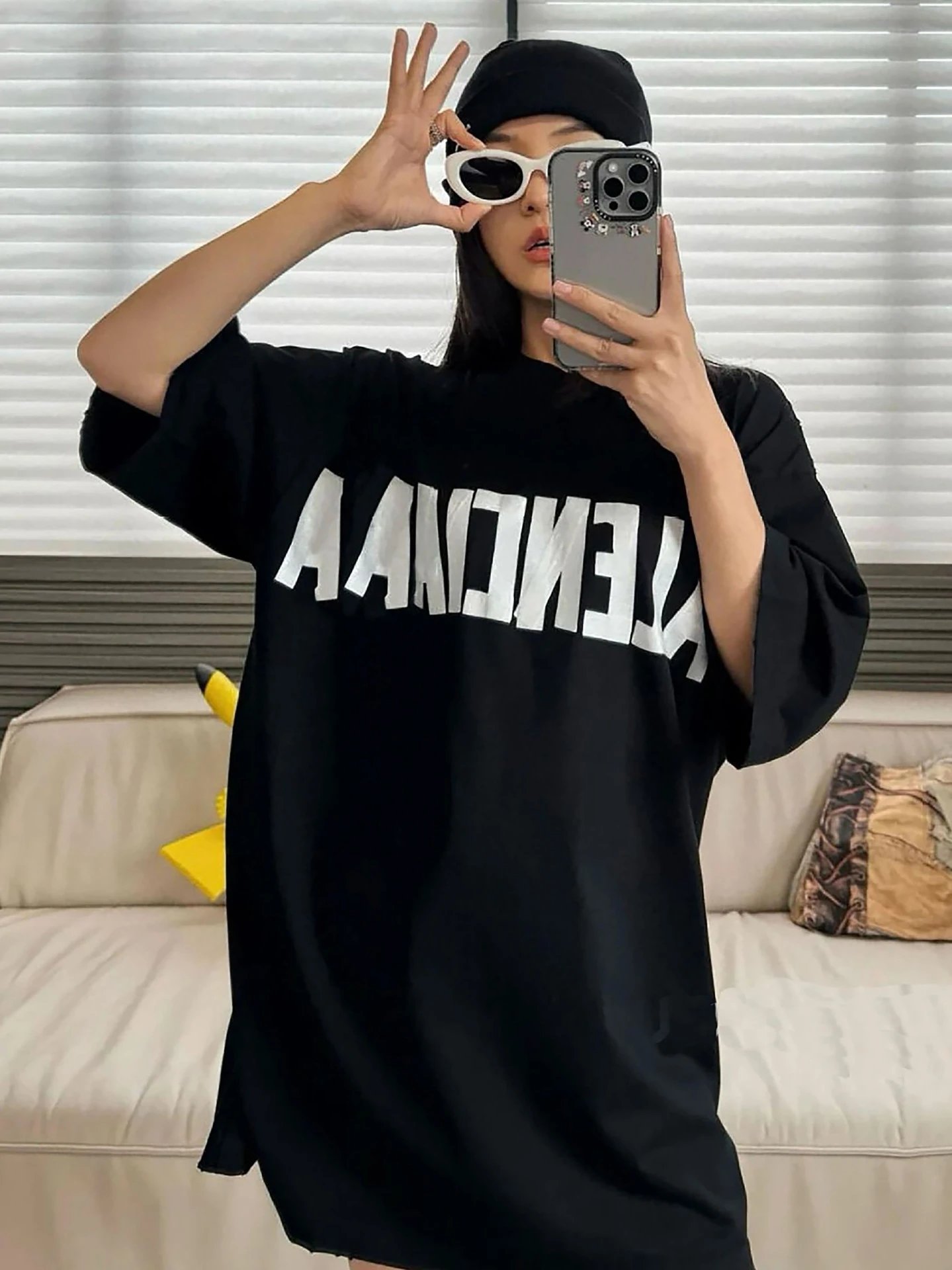 Balenciaga Logo Print Oversized Black T-Shirt - 3