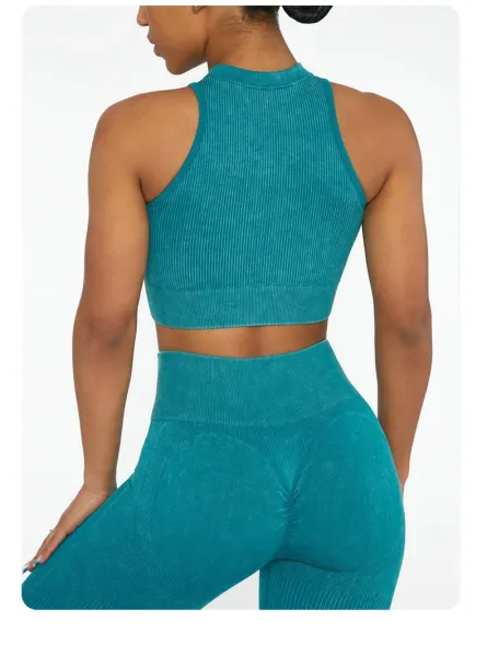Design Ribbed Cut-Out Zip Front Crop Top in Pink Activewear - 16