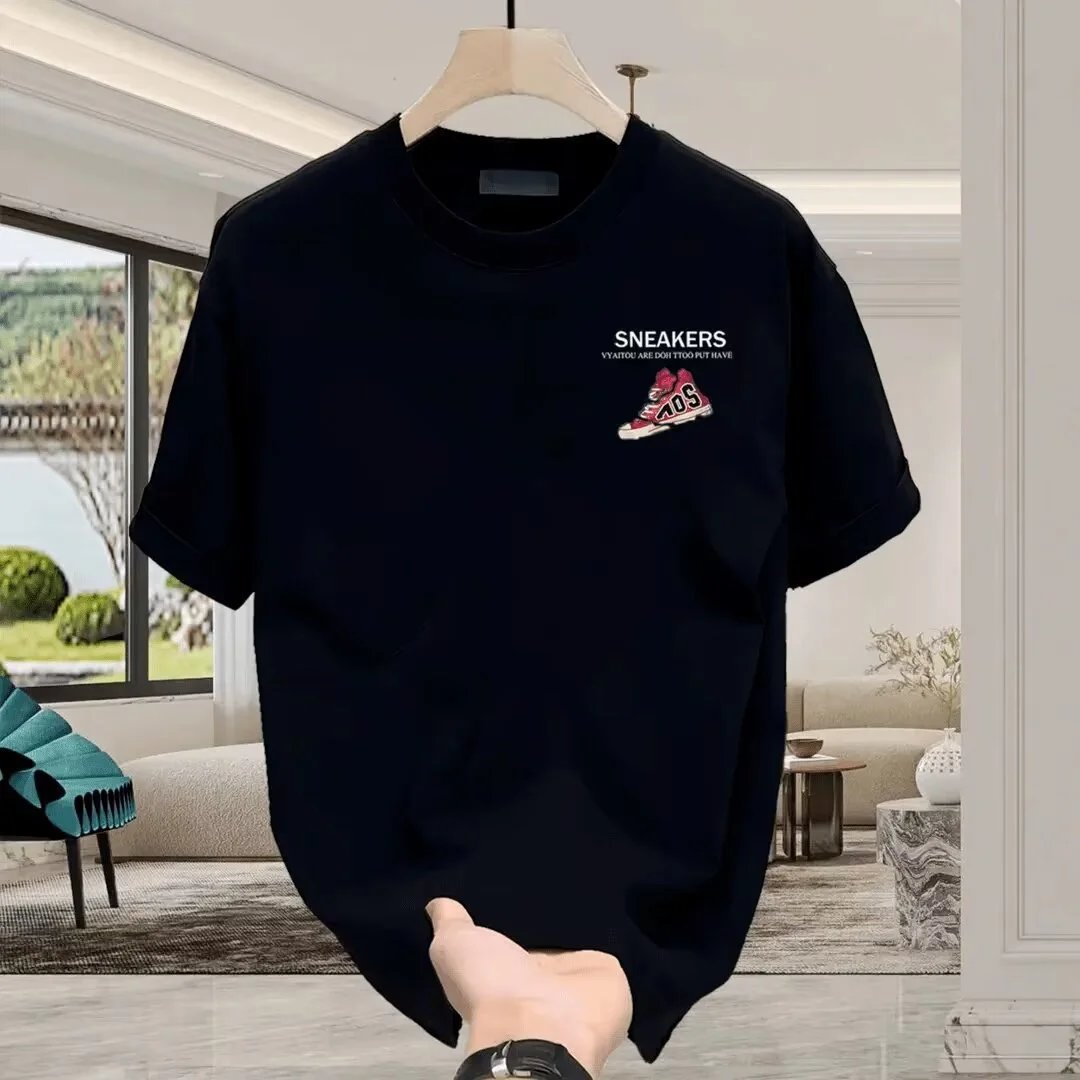 Design Sneaker Graphic Print Black T-Shirt - 11