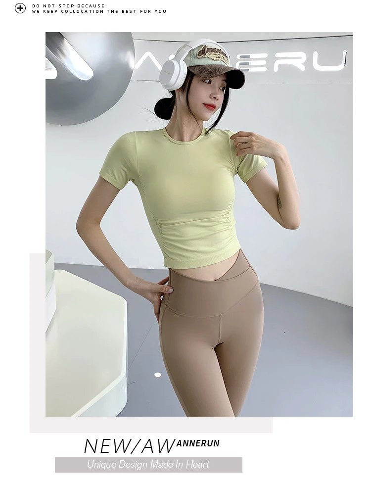 Design Cropped Short-Sleeve T-Shirt Pink + High-Waisted Leggings Brown Activewear - 17