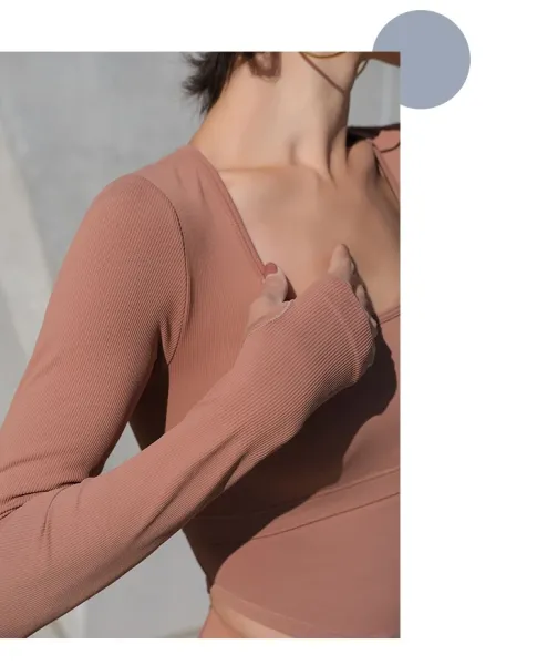 Design Long Sleeve Cropped Top and Track Pants Set in Burgundy - 29