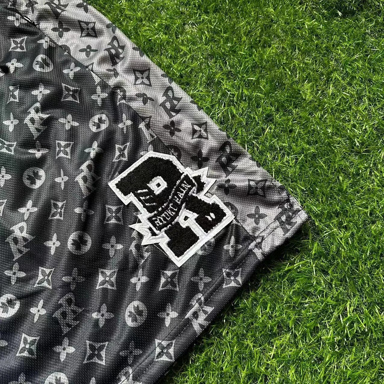 Louis Vuitton Monogram Repeat Print Basketball Shorts Black / White - 7