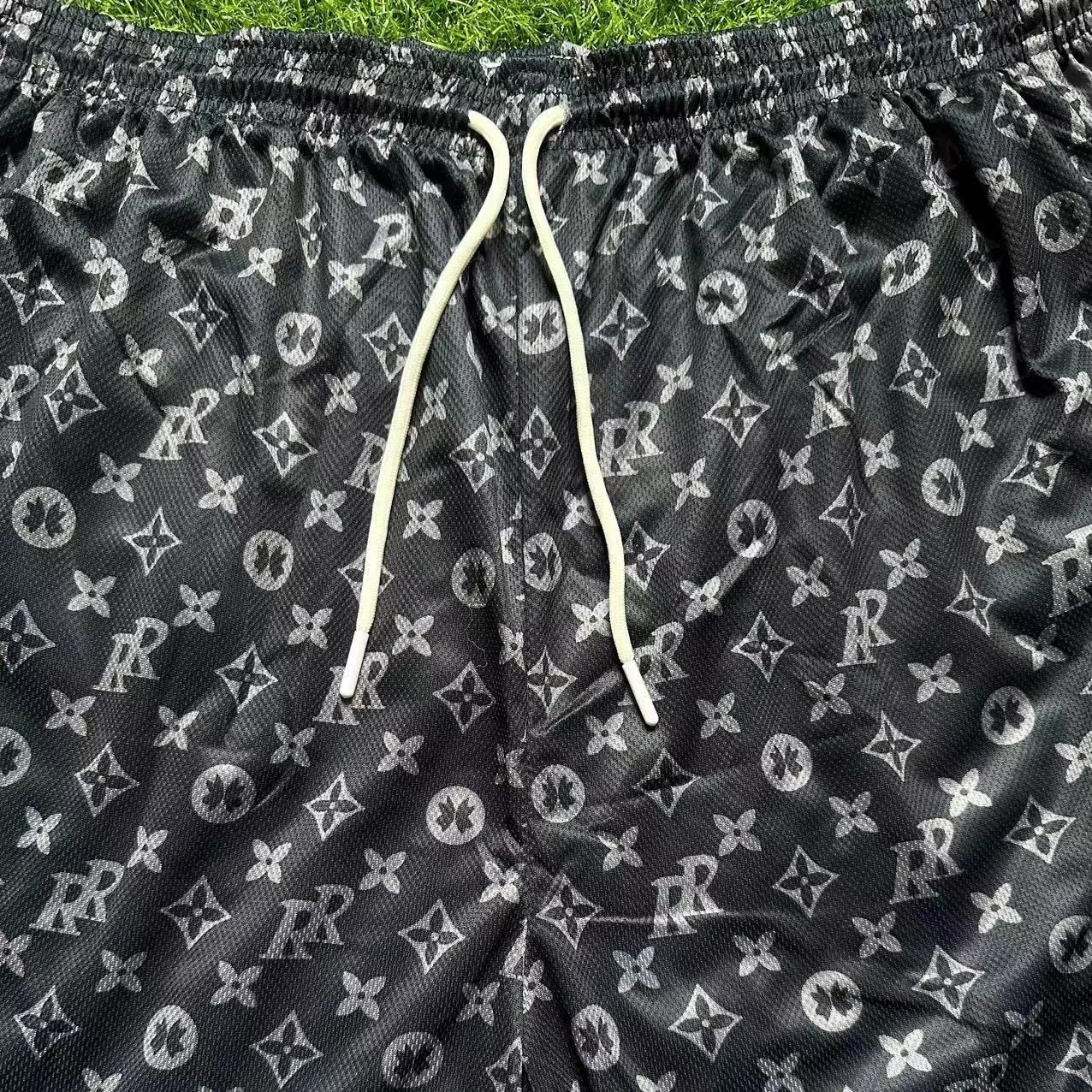Louis Vuitton Monogram Repeat Print Basketball Shorts Black / White - 8