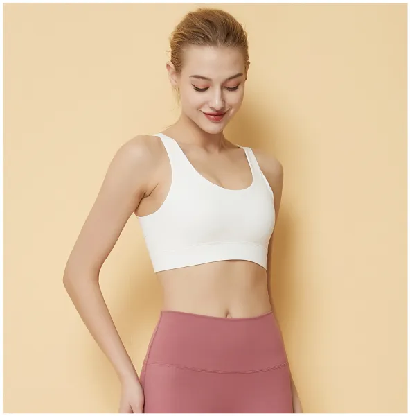 Design Sports Bra and High-Waisted Leggings Set in White and Dusty Rose Activewear - 17
