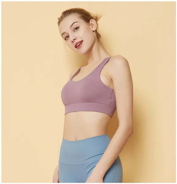 Design Sports Bra and High-Waisted Leggings Set in White and Dusty Rose Activewear - 16