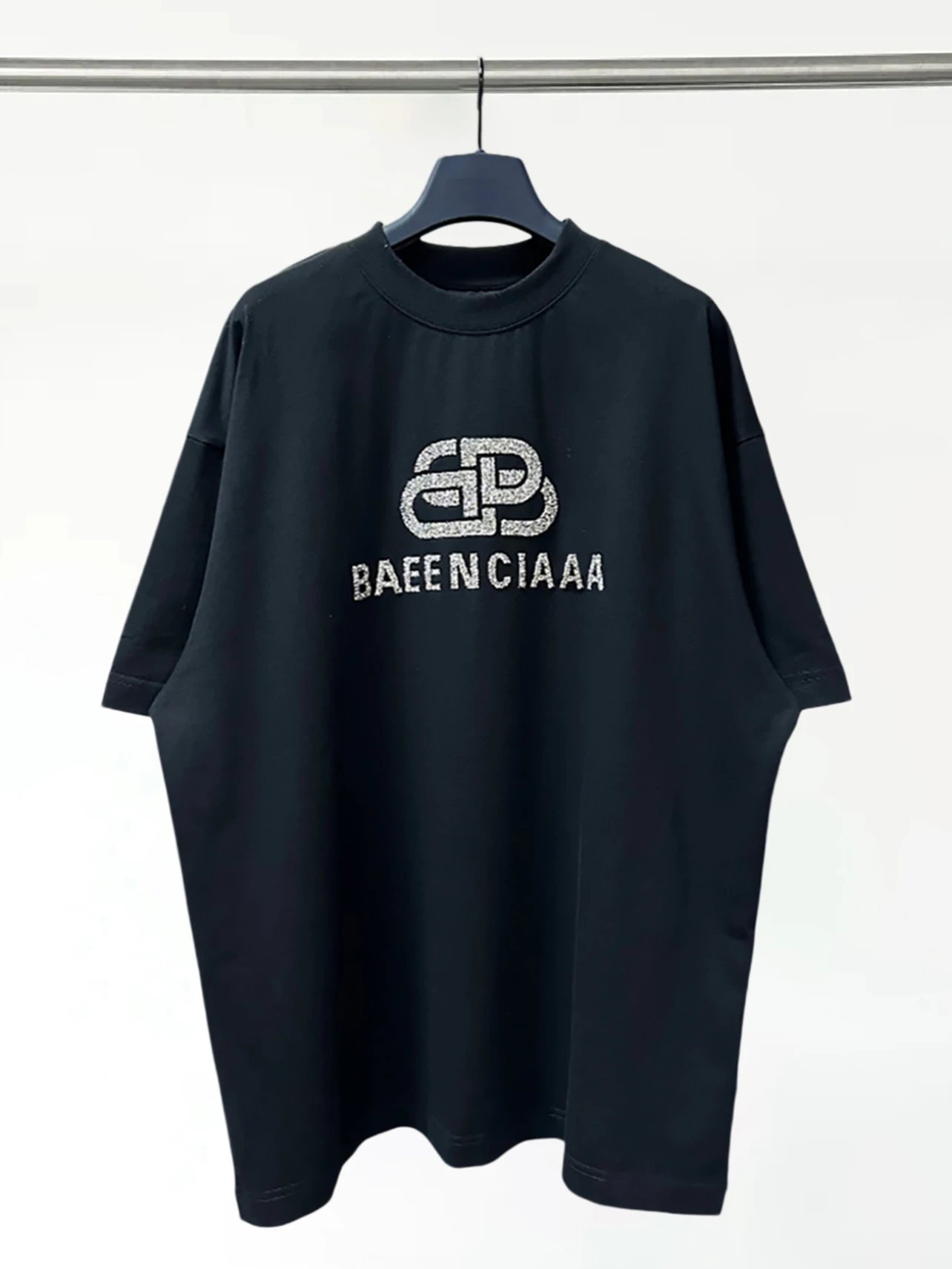 Balenciaga Logo-Embellished Oversized T-Shirt Black - 7