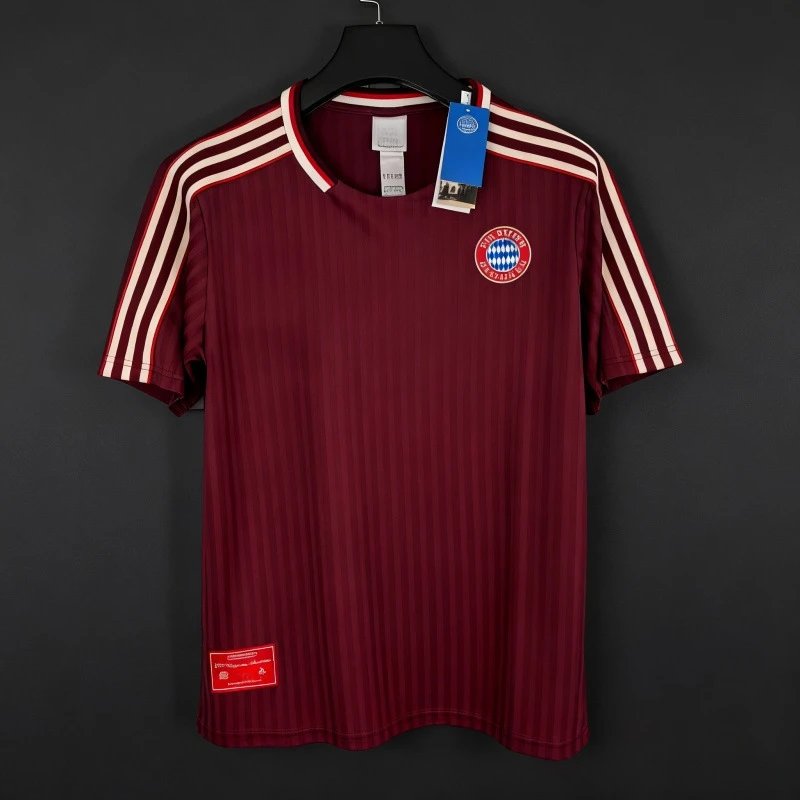 2526 Retro Bayern Maroon