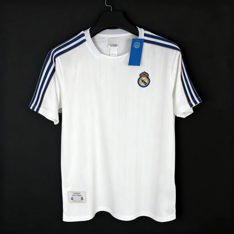2526 Retro Real Madrid Blue Trim