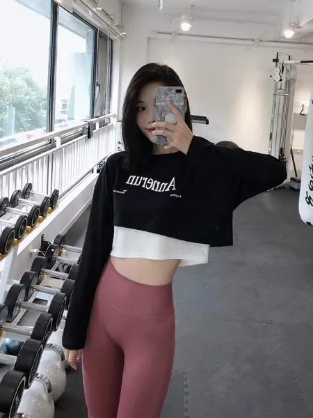 Alo Yoga Cropped Long-Sleeve Top Black / White with Pink Leggings Activewear - 1