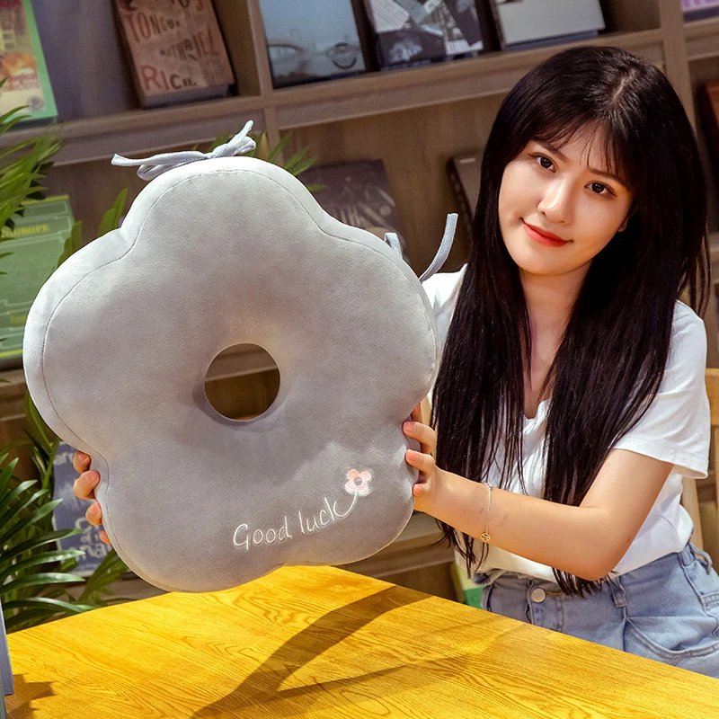 Design Flower-Shaped Donut Cushion Pink Seat Pad Accessories - 12