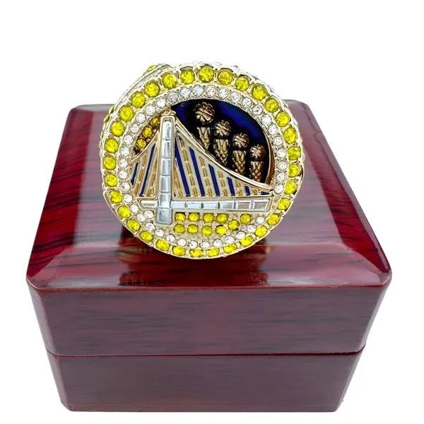 Golden State Warriors Championship Ring Replica Yellow and Clear Crystal Jewelry - 1