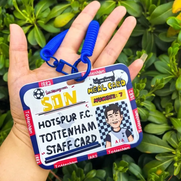 Design Al-Nassr FC Cristiano Ronaldo Staff Meal Card Keychain Yellow Accessories - 6