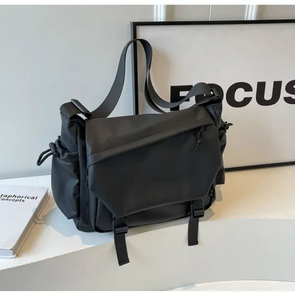 Design Utility Messenger Bag Black Crossbody Bag - 18