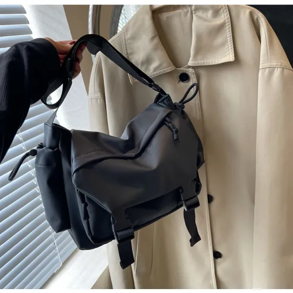 Design Utility Messenger Bag Black Crossbody Bag - 22
