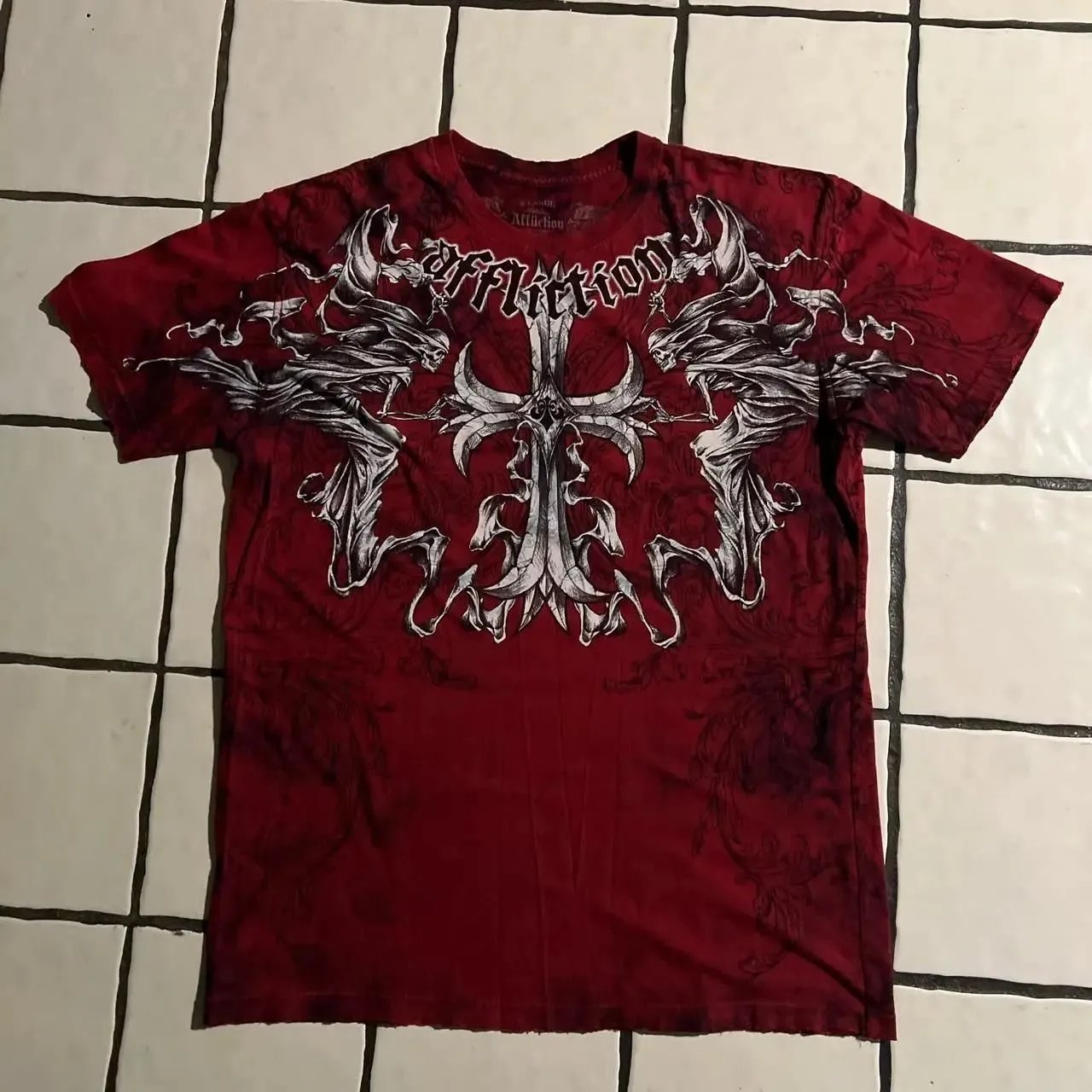 Design Winged Skull Graphic Black T-Shirt - 11