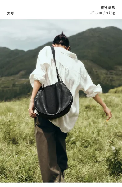 Design Hobo Bag Black Leather Shoulder Bag - 19