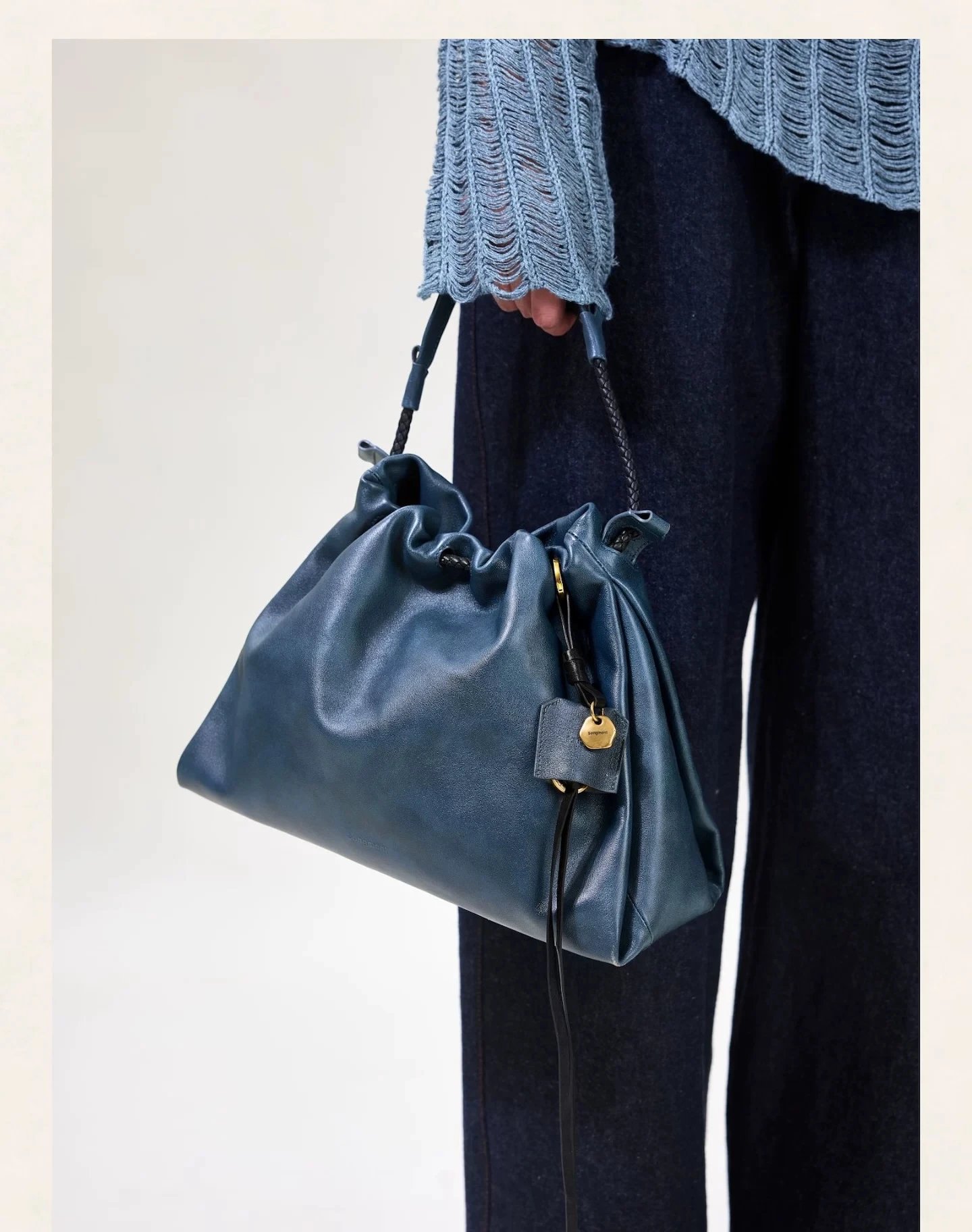 Jacquemus Le Chiquito White Drawstring Hobo Bag Shoulder Bags - 25