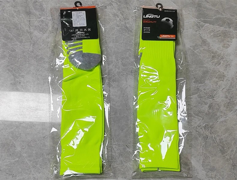Design Performance Compression Socks White / Gray Striped Knee-High Socks - 15