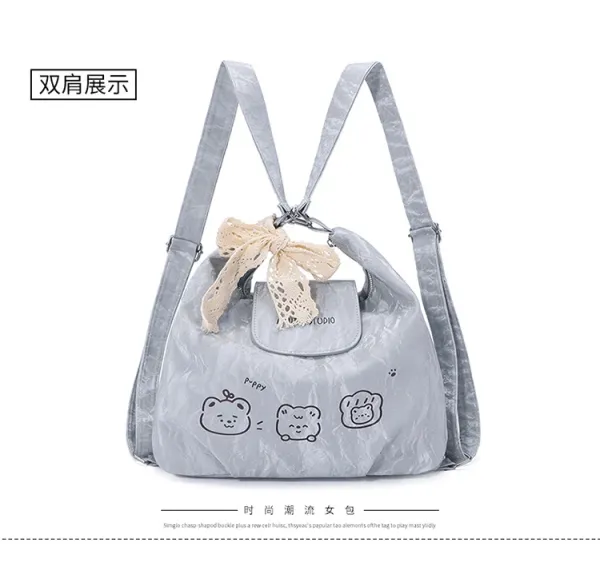 Design AIHITU STUDIO Cartoon Bear Print Silver Gray Hobo Bag - 18