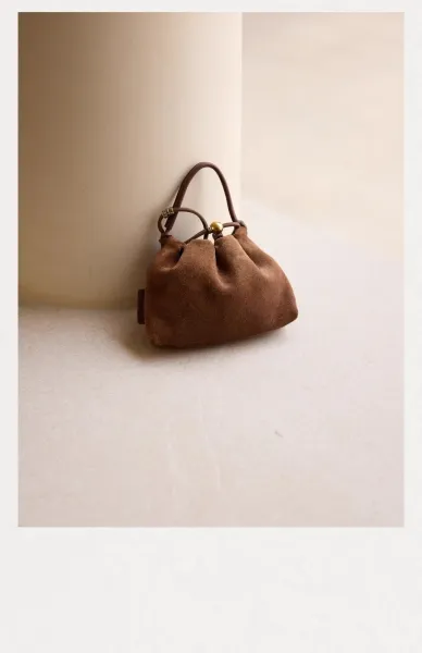 Jacquemus Le Chiquito White Leather Bucket Bag Handbags - 13