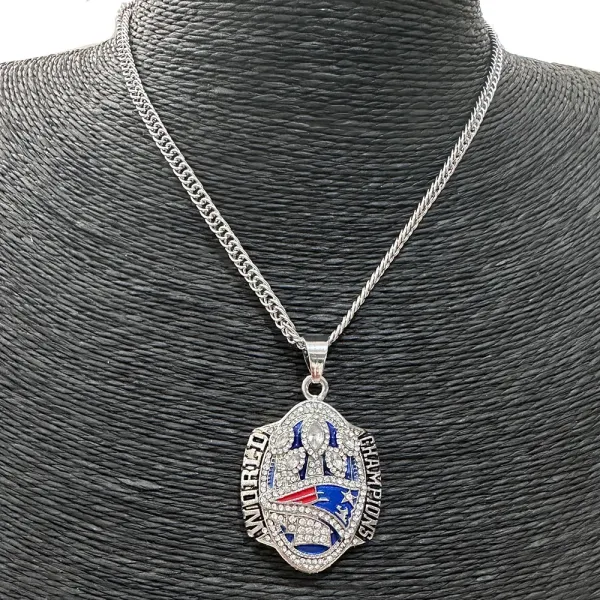 New England Patriots Super Bowl Champions Pendant Necklace Silver Multicolor Jewelry - 3