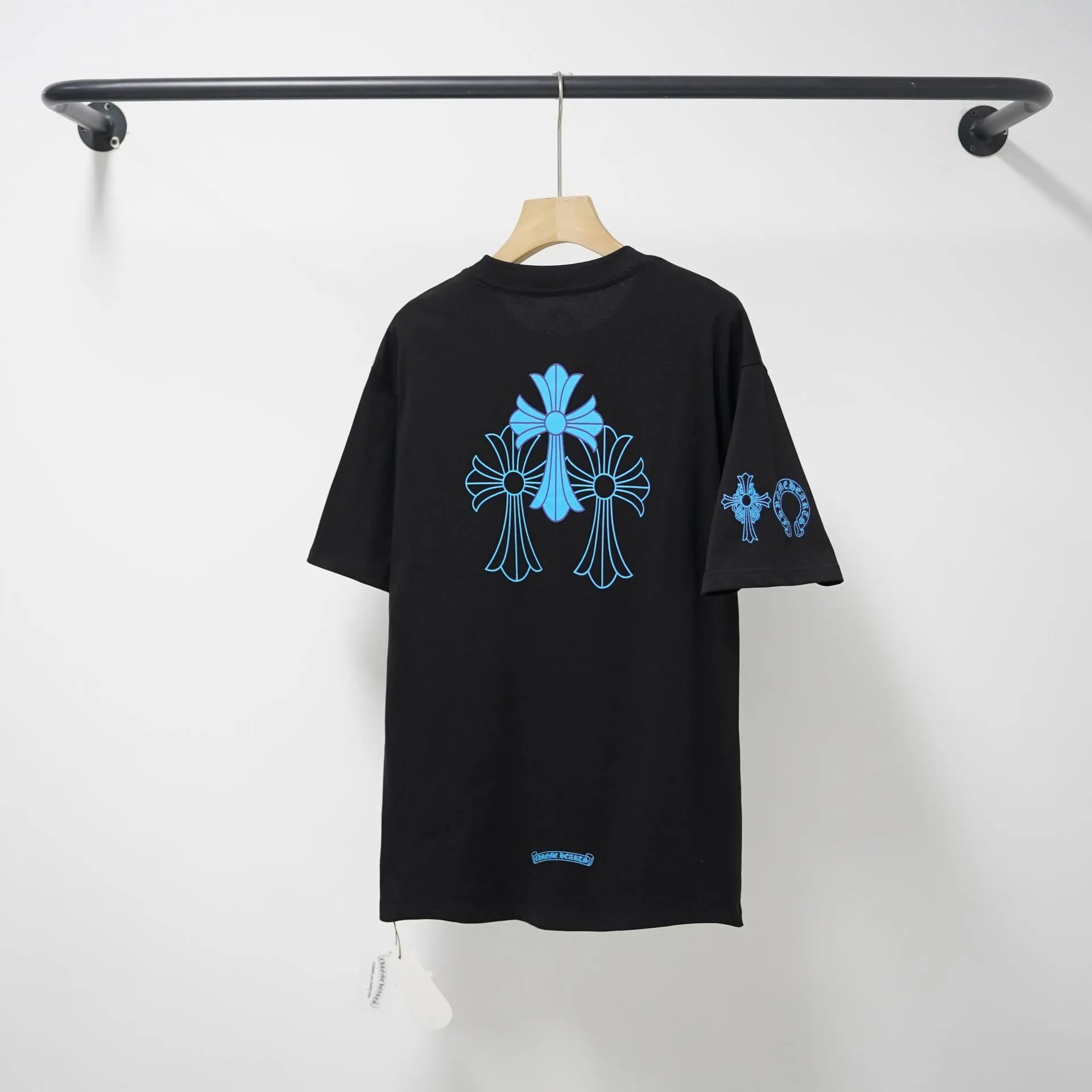 Chrome Hearts Cross Logo Black T-Shirt - 39