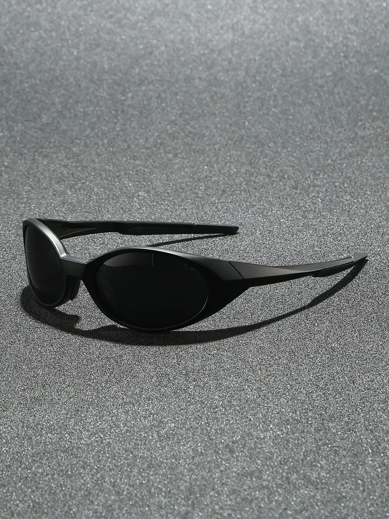 Design Sporty Wraparound Sunglasses Black / Red - 22