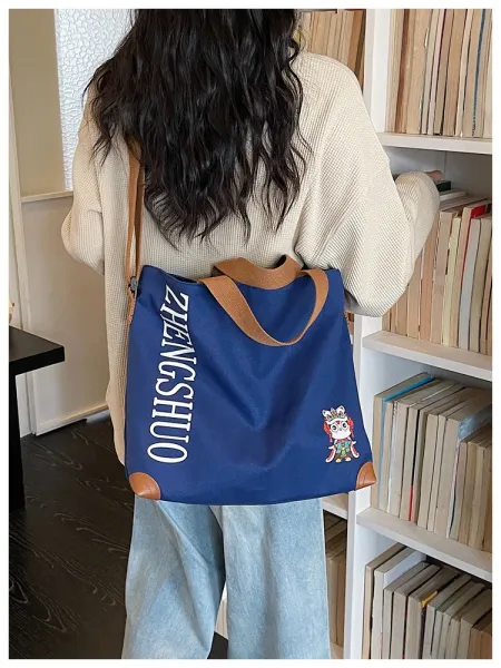 Design ZHENGSHUO Canvas Tote Bag Olive Green with Lion Dance Charm Tote Bag - 41