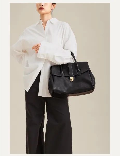 Design Structured Flap Lock Handbag Black - 18