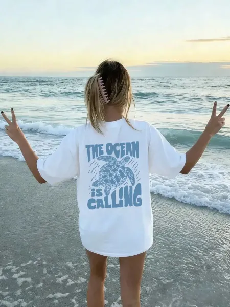 Design 'The Ocean Is Calling' Sea Turtle Graphic Oversized T-Shirt Light Blue - 11