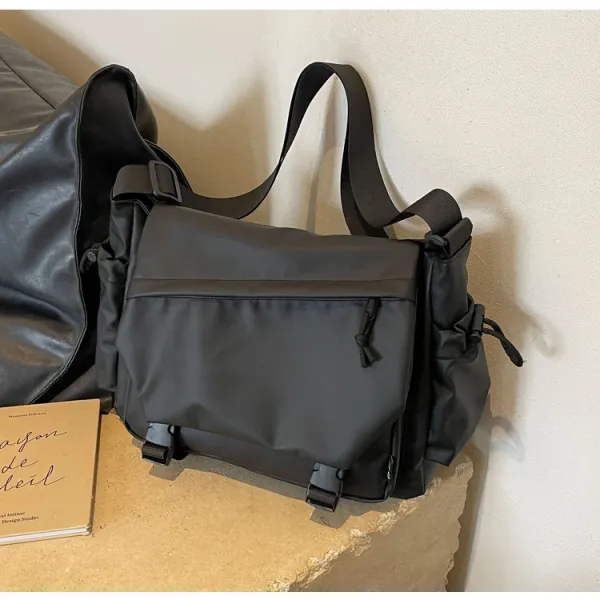 Design Utility Messenger Bag Black Crossbody Bag - 20